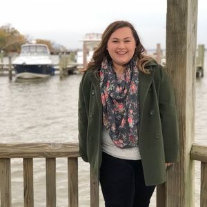 Meet your Posher, Natalie